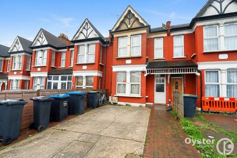 Bowes Road, London, N11