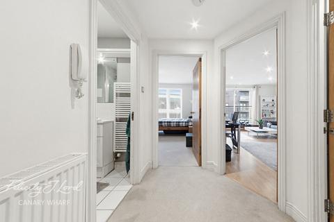 1 bedroom apartment for sale, Studley Court, Prime Meridian Walk, London E14