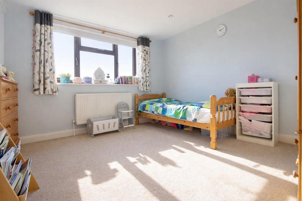 Bedroom 2.jpg