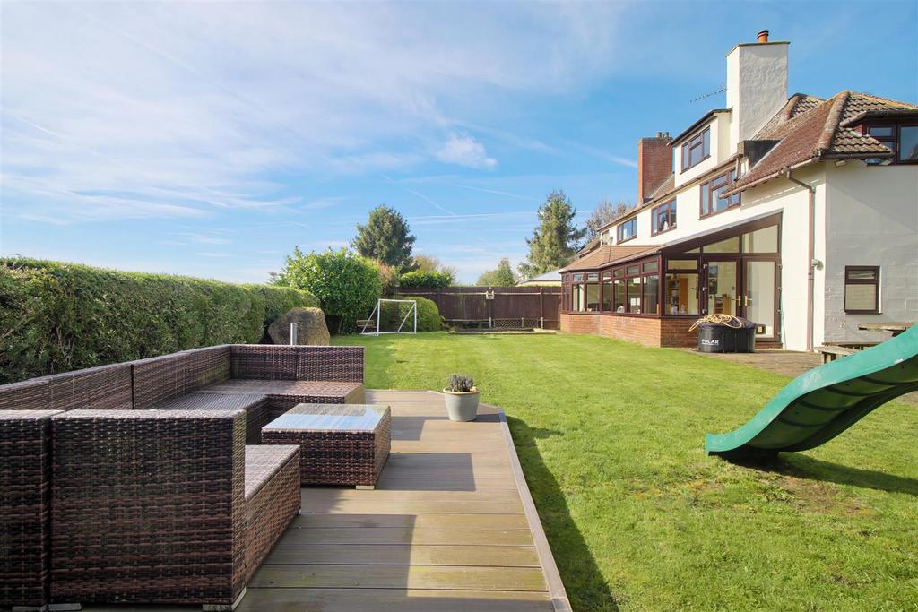 Rear Garden.jpg