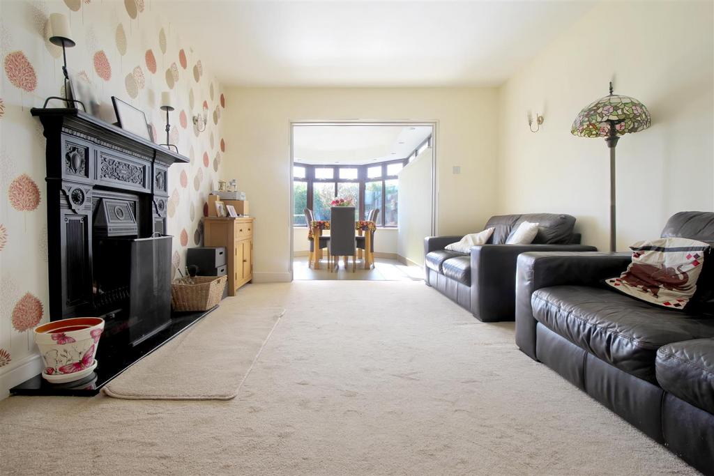Living Family Room.jpg