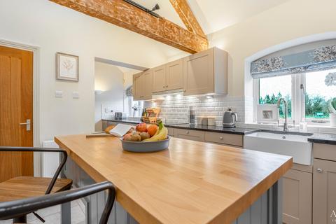 3 bedroom barn conversion for sale, The Stables, Hargate House Farm, Hilton, DE65 5FJ
