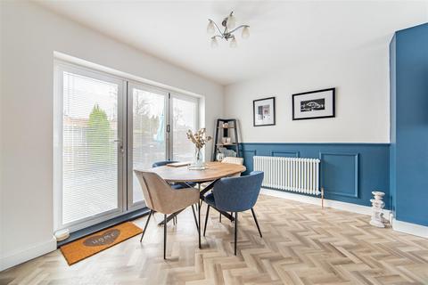 3 bedroom semi-detached house for sale, Granville Drive, Forest Hall, Newcastle Upon Tyne, NE12