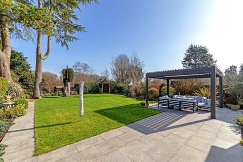 4 bedroom detached house for sale, Sunderland Avenue, St. Albans