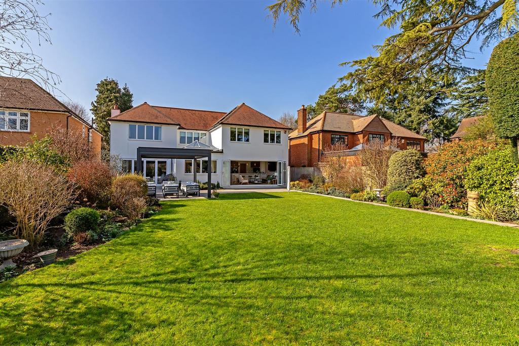 20 Sunderland Ave-90.jpg