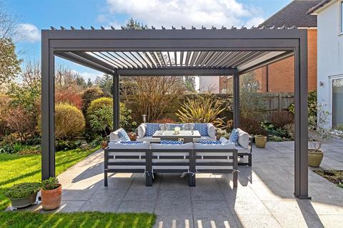 4 bedroom detached house for sale, Sunderland Avenue, St. Albans
