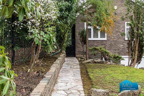 undefined, Hendon Avenue, Finchley, N3