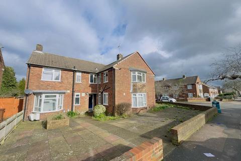 undefined, Derwent Way, Gillingham, ME8