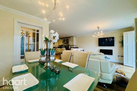 undefined, Ellisons Quay, LINCOLN