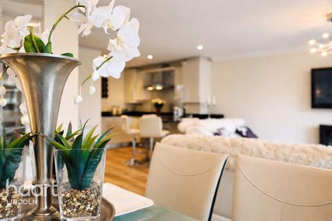undefined, Ellisons Quay, LINCOLN