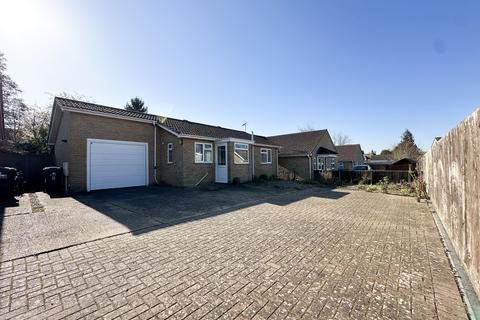 2 bedroom detached bungalow for sale, Chestnut Rise, Burwell