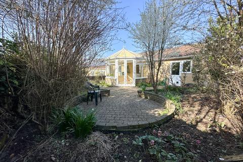 2 bedroom detached bungalow for sale, Chestnut Rise, Burwell