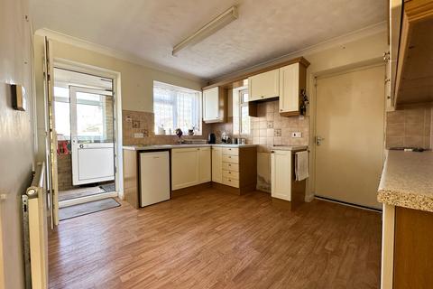 2 bedroom detached bungalow for sale, Chestnut Rise, Burwell