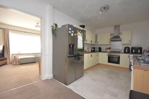 4 bedroom terraced house for sale, 85 Andrew Road, Penarth, CF64 2NT