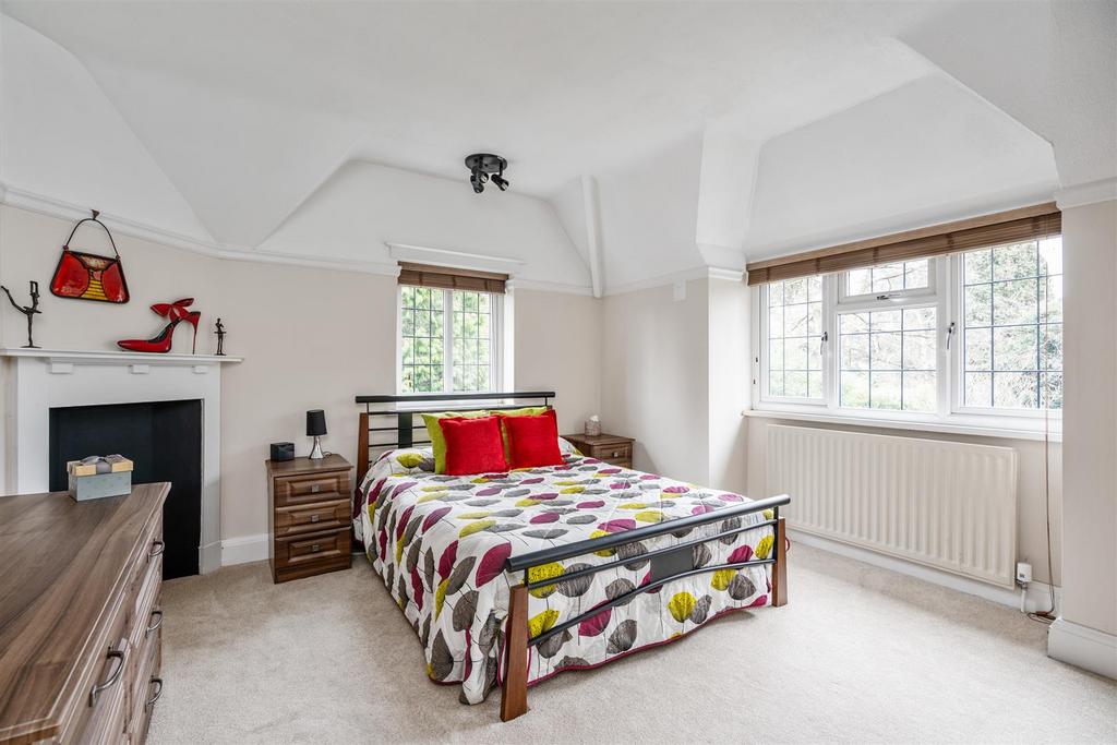 34 Hampton Lane 40.jpg