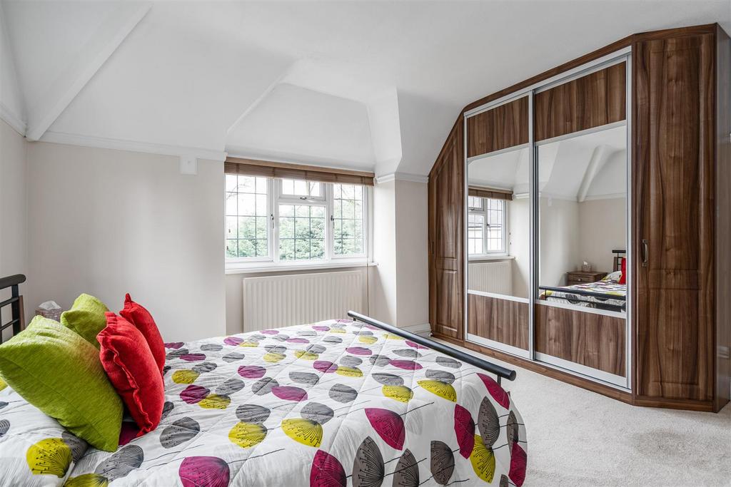 34 Hampton Lane 41.jpg
