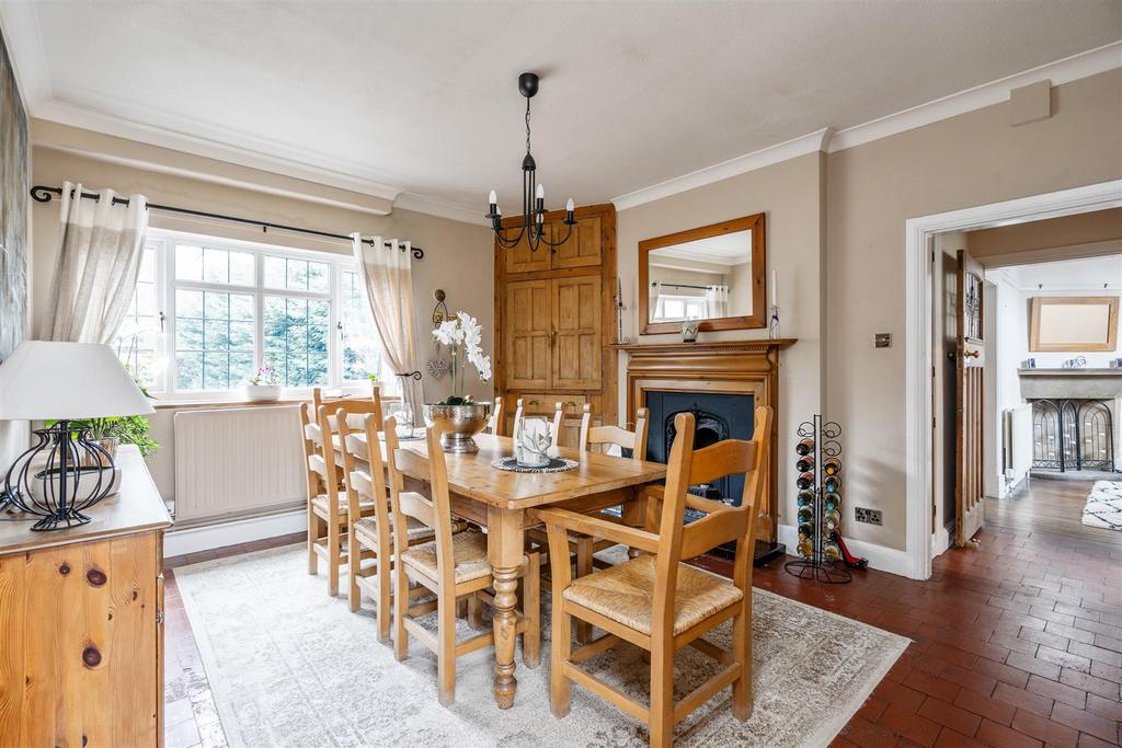 34 Hampton Lane 25.jpg