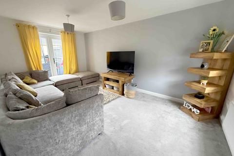4 bedroom detached house for sale, Heol Pentre Bach, Gorseinon, SA4