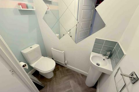 4 bedroom detached house for sale, Heol Pentre Bach, Gorseinon, SA4
