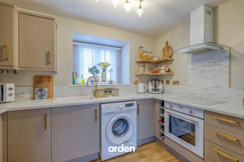 1 bedroom flat for sale, Dixon Close, Redditch, B97