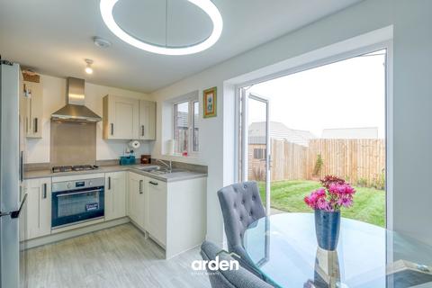 3 bedroom semi-detached house for sale, Hawling Street, Redditch, B97