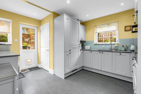 undefined, West Street, Hertford SG13