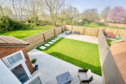 3 bedroom semi-detached house for sale, Newbolt Close, Newport Pagnell MK16