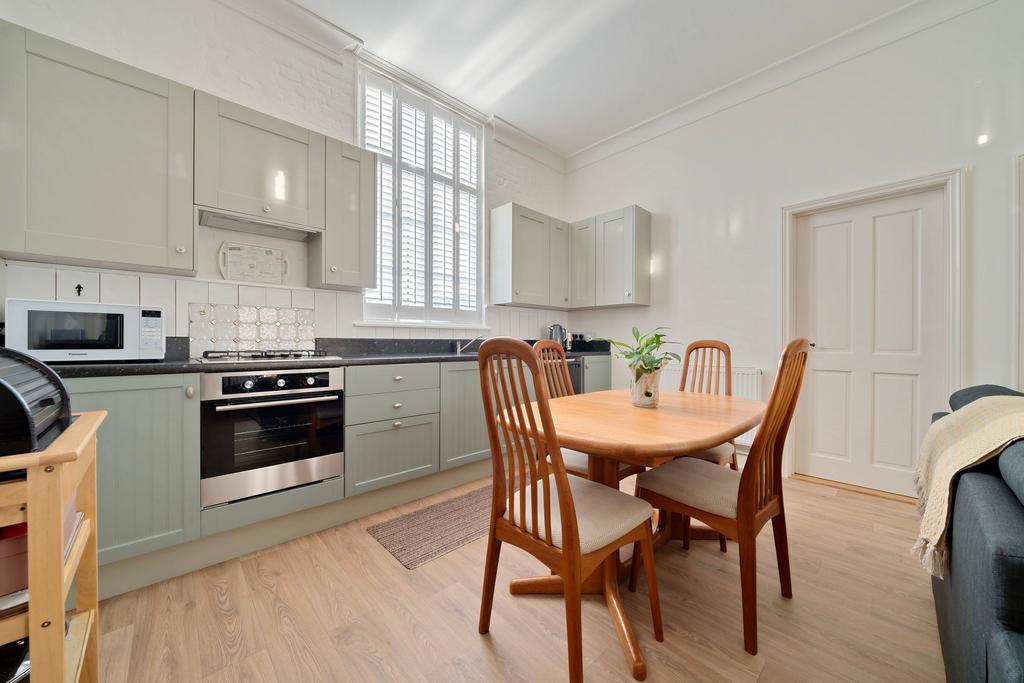 Kitchen/Dining Area (1)