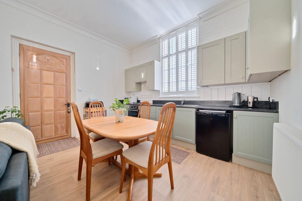 Kitchen/Dining Area (2)