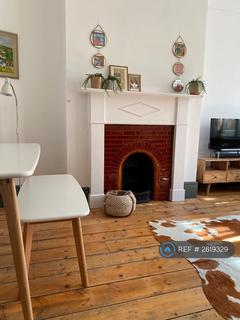 2 bedroom flat to rent, Gray's Inn Road, London, WC1X