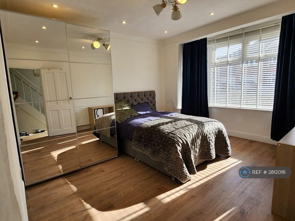 Spacious Double Room