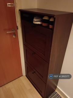 2 bedroom flat to rent, Lakeside Rise, Manchester, M9