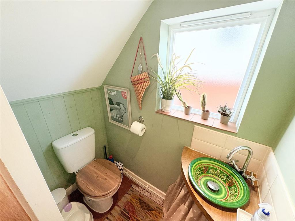 Ground Floor WC