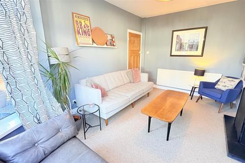 3 bedroom semi-detached house for sale, Greenend Road, Birmingham B13