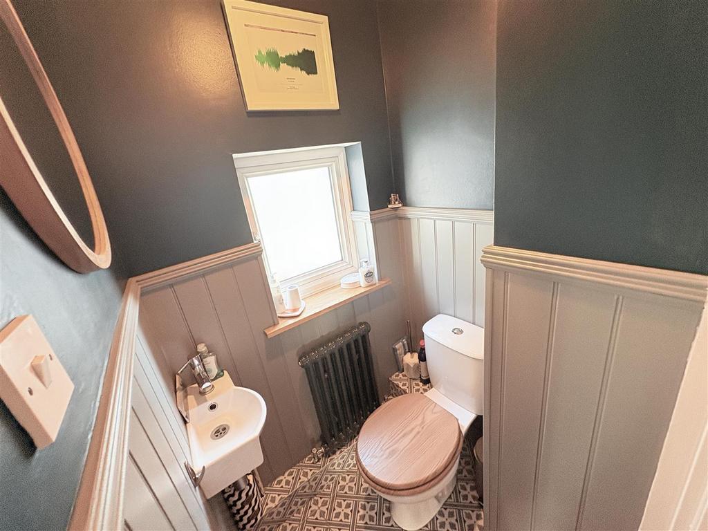 First Floor WC