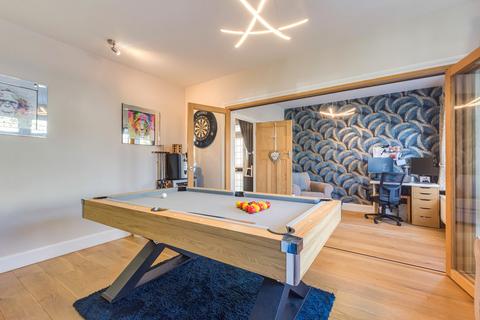 undefined, Hill Crest, Sidcup, DA15