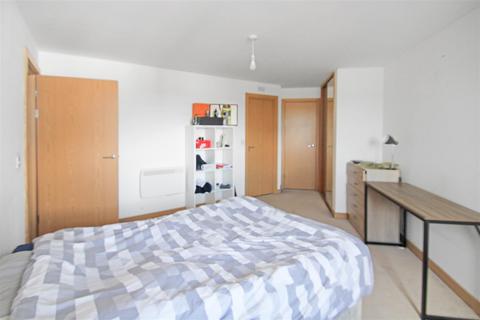 2 bedroom apartment to rent, Keel Point, Ship Wharf, Colchester, CO2 8YS