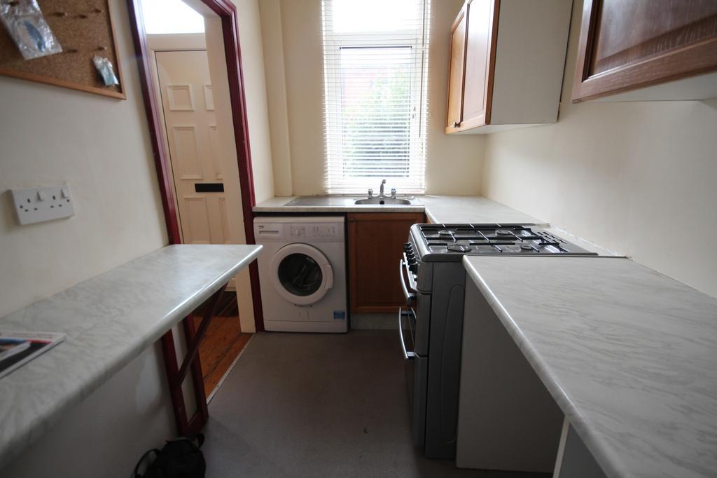 House in Leeds - View 5