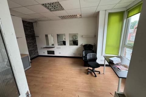 Property to rent, Beck Road, Leeds, West Yorkshire, LS8