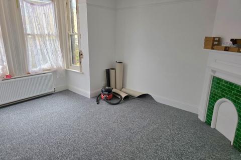 1 bedroom terraced house to rent, Star Street, Ryde PO33