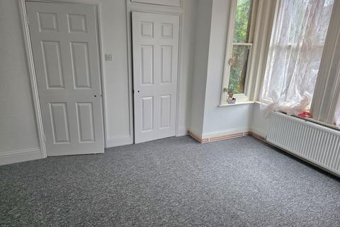 1 bedroom terraced house to rent, Star Street, Ryde PO33