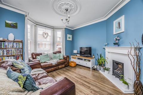 3 bedroom terraced house for sale, Shelford Road, Portsmouth PO4