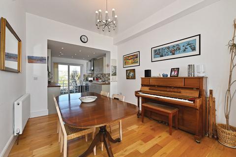 undefined, West Parade, Hythe CT21