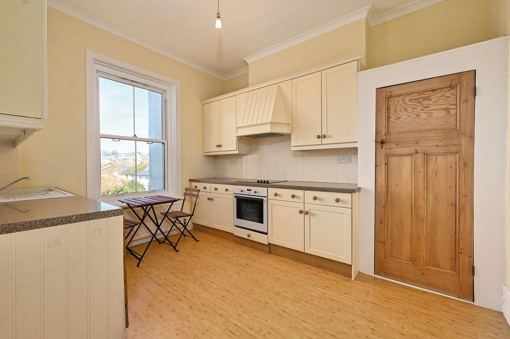 Bedroom/Kitchen