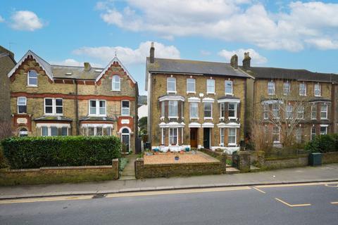 undefined, Folkestone Road, Dover CT17