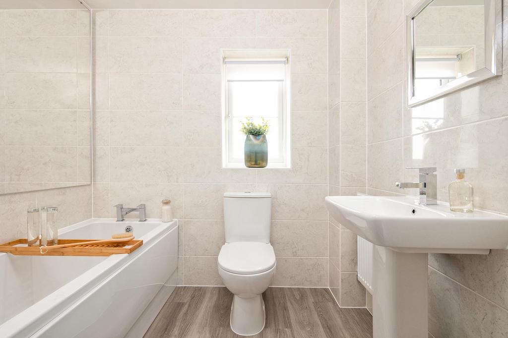 Tamerton bathroom