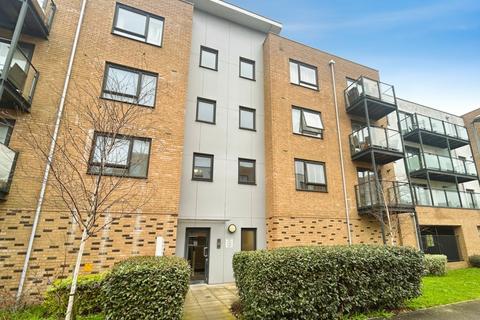 2 bedroom flat to rent, Creek Mill Way Dartford DA1