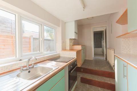 2 bedroom end of terrace house for sale, Cromwell Road, Colchester, CO2