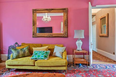 4 bedroom flat for sale, Honor Oak Road, Forest Hill, London, SE23
