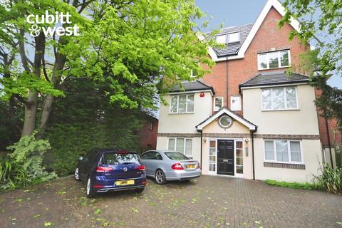 1 bedroom apartment to rent, Langley Park Road Sutton SM2